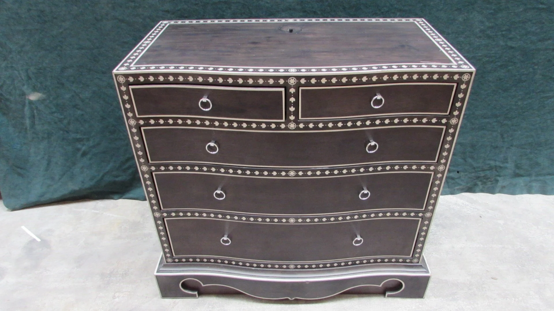 Channels of London Chest of Drawers