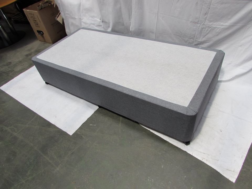 Single (90cm) Medium Oak Bed Bases — SER Furniture