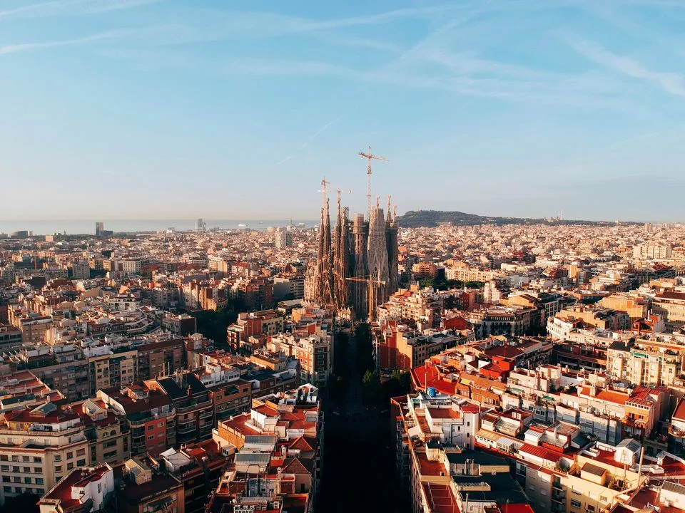 planningtriptobarcelonasagradafamilia-624a511349984fc3a9e06f4cf11d46a4.jpg