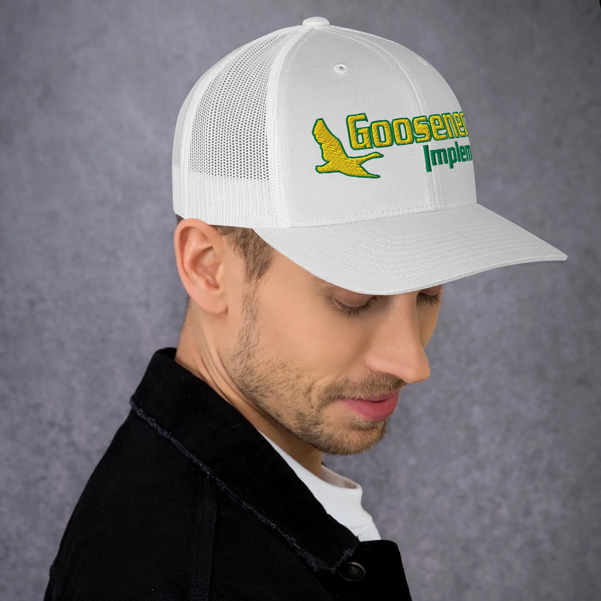 retro-trucker-hat-white-right-6aa17a29b1647.jpg