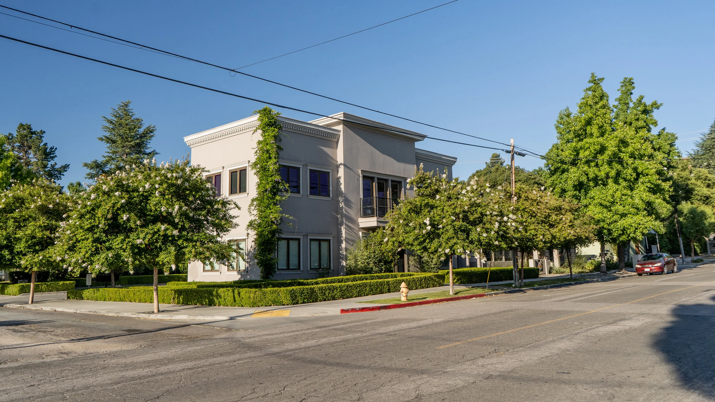 10th Street Office Building