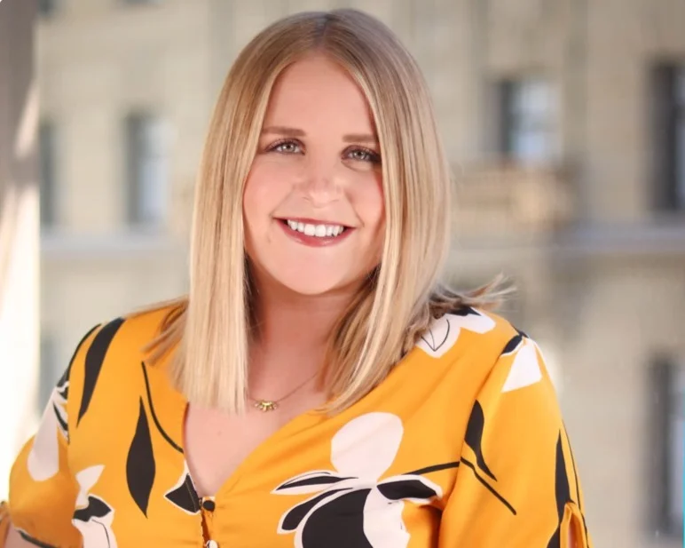 Sarah Warnock - Marketing & Operations