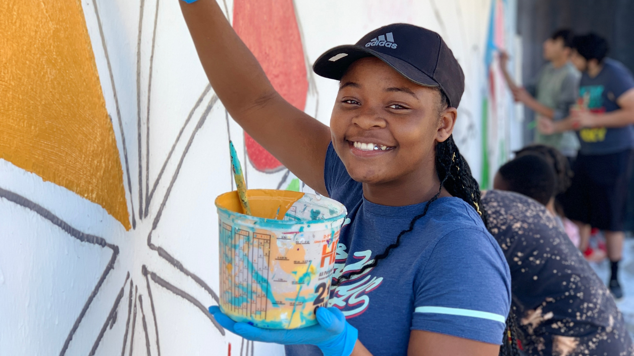 Volunteer — ARTS BRIDGING THE GAP
