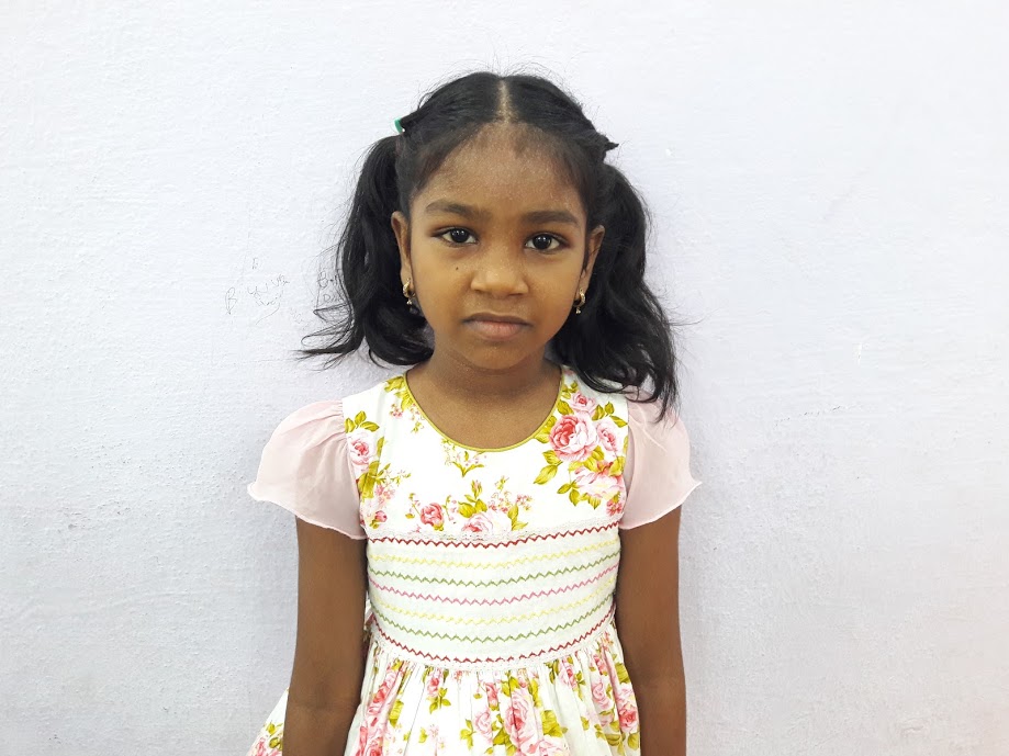Orphan_Girl_Web_20190530_070824.jpg