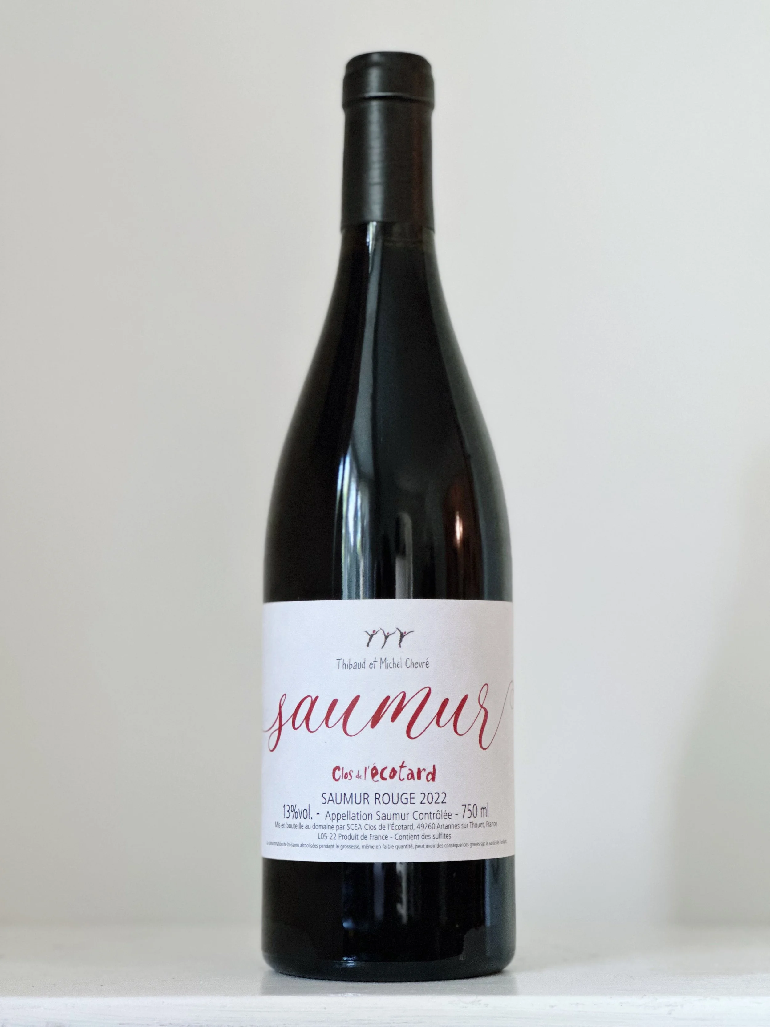 clos de l'écotard 2022 saumur rouge – $36.00