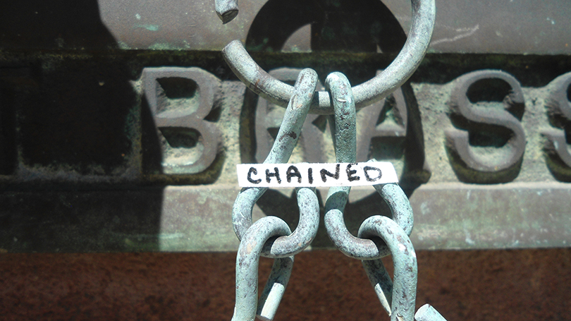 16.chained.jpg