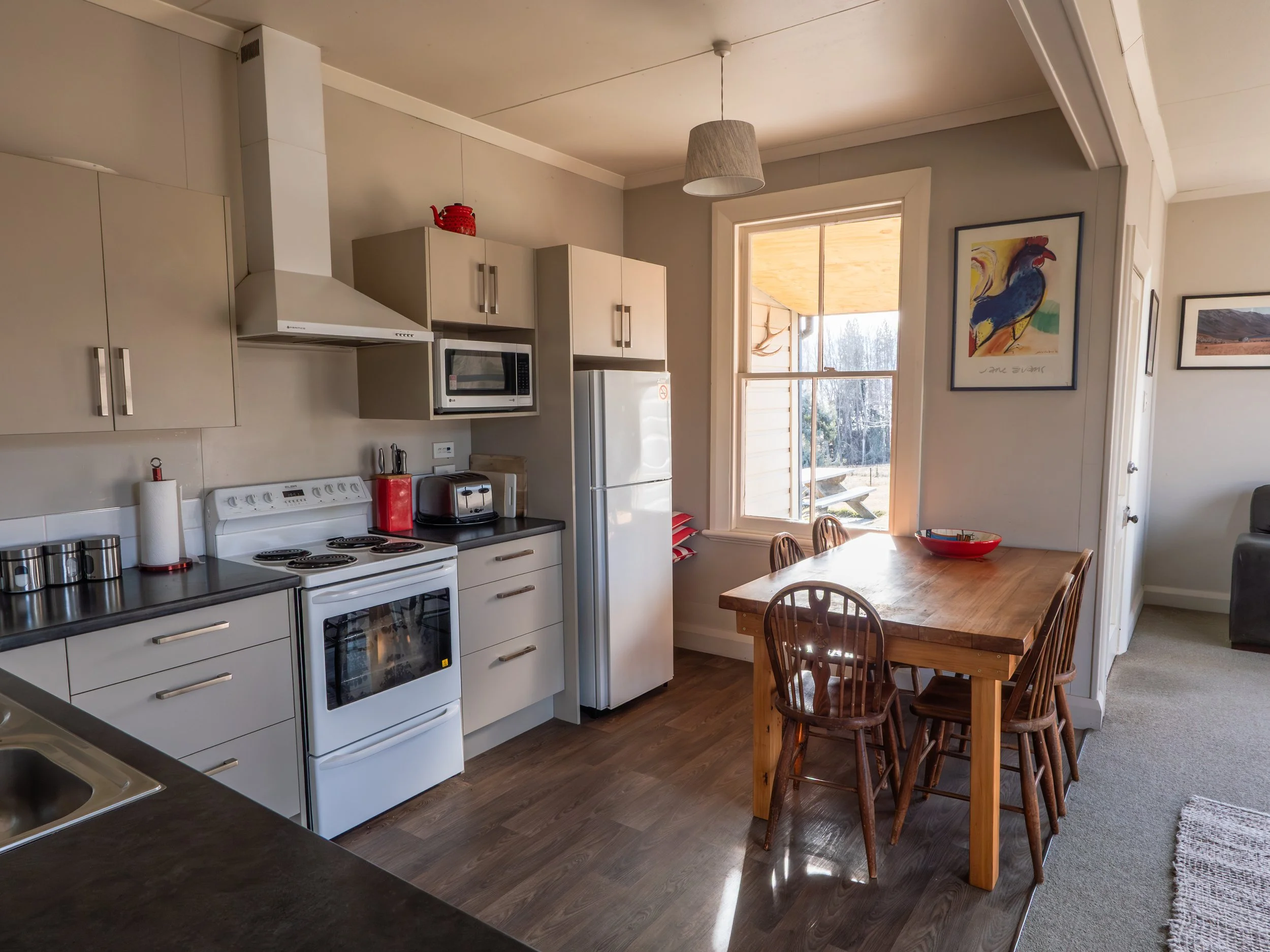 Pine Cottage P2969304-edited.jpg