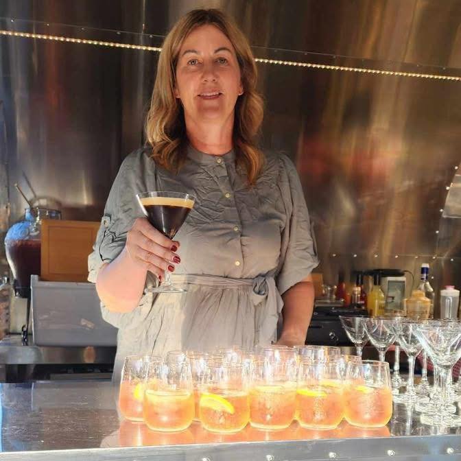 🎉 Happy Birthday, Rochelle! 🎉 The heart behind Charlie Grace, today we’re raising a glass to Rochelle, our amazing owner and the sparkle behind so many of our events 🥂✨
Here’s to more coffees poured, cocktails shaken, and celebrations