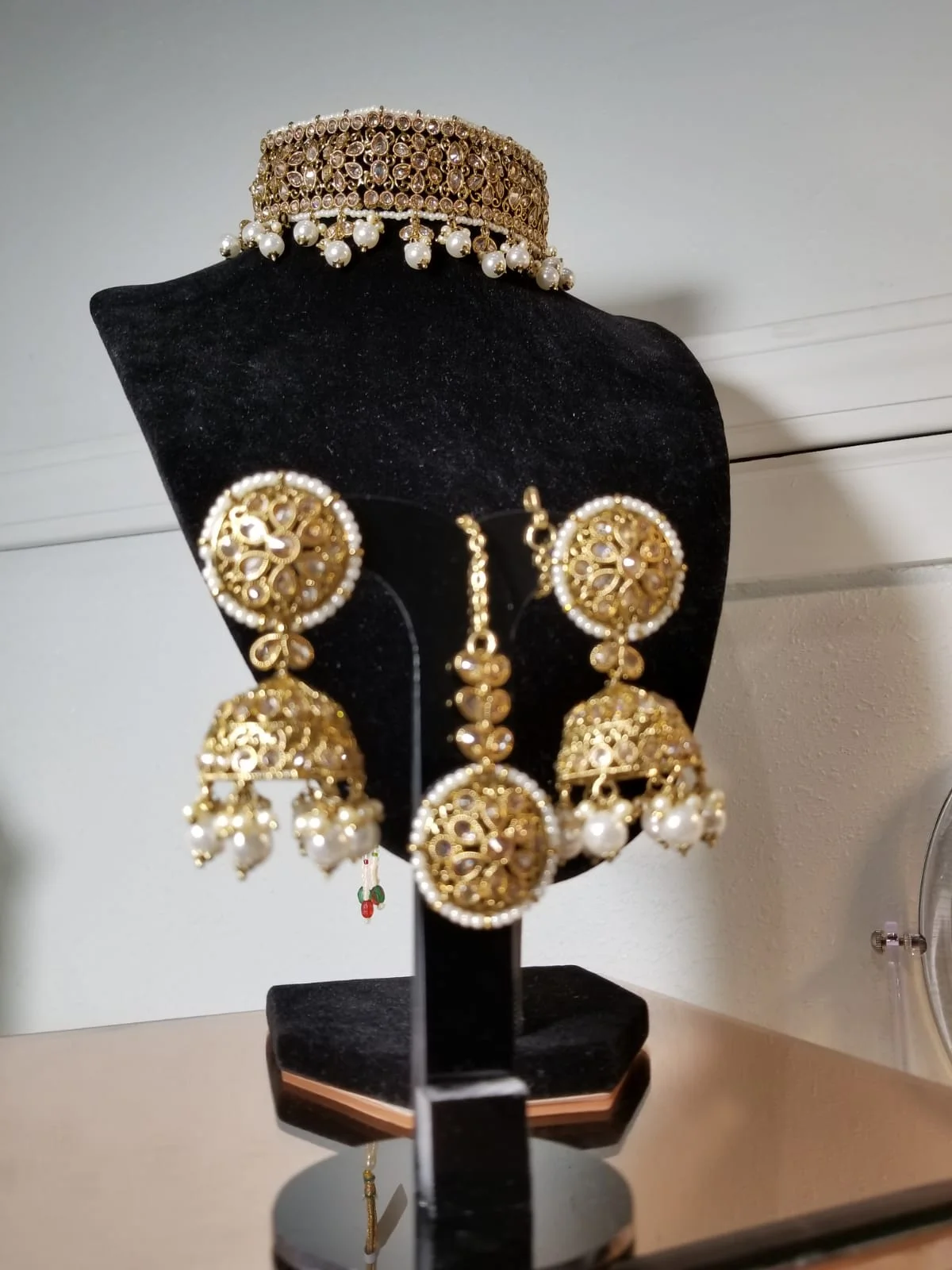 Champagne Gold  Pearl Choker Maang Tikka Set