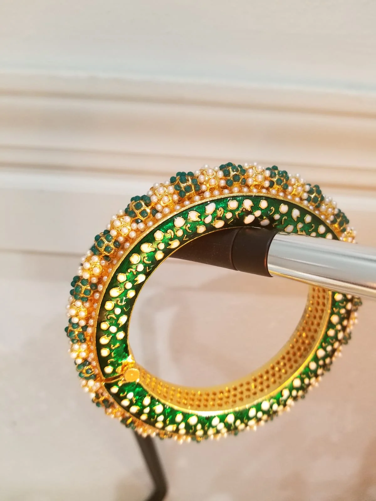 Traditional Single Piece Bangle with Green and White Pearls