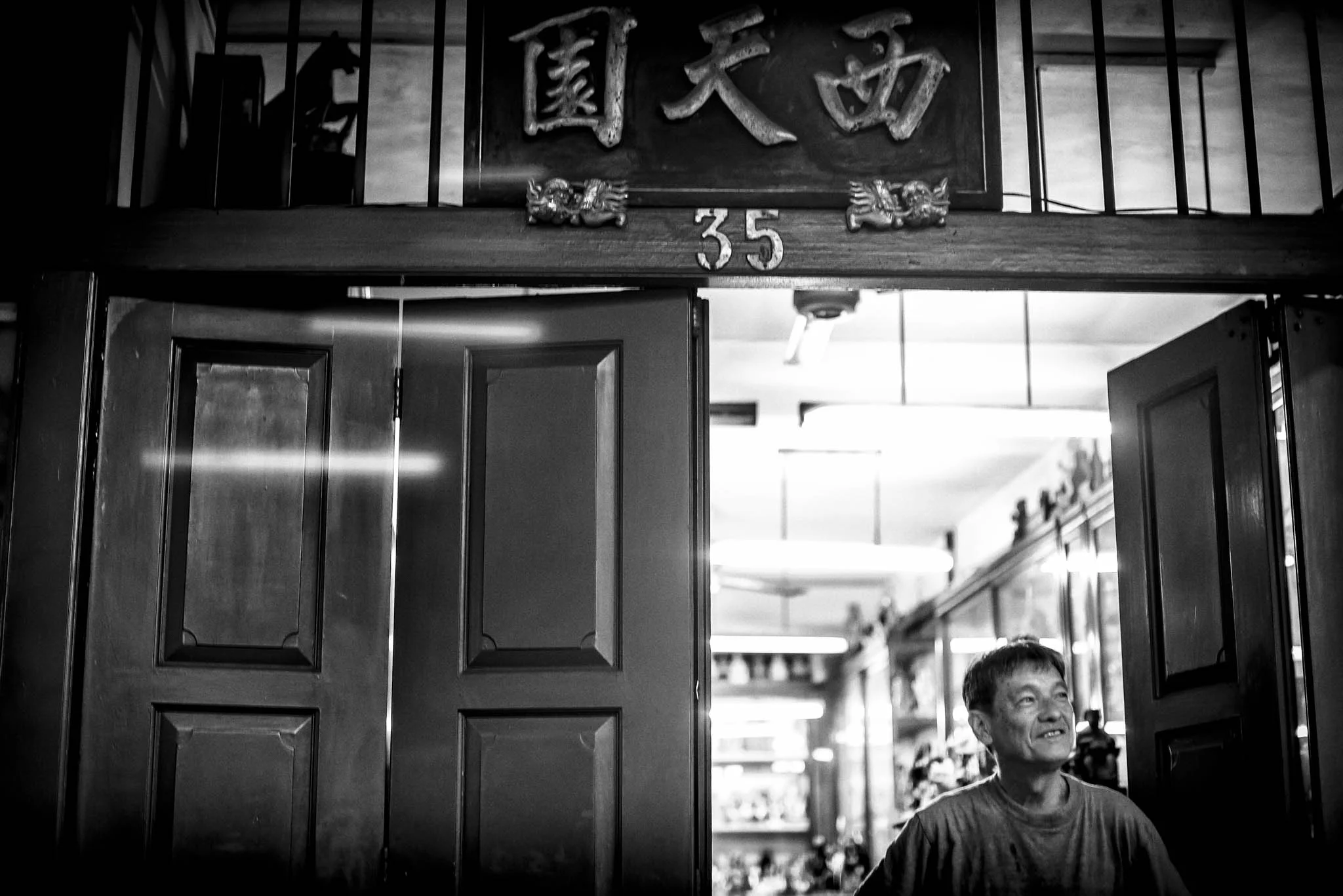 Ng Yeow Hua, 67, the only son amongst 7 children who decided to continue his father’s trade.