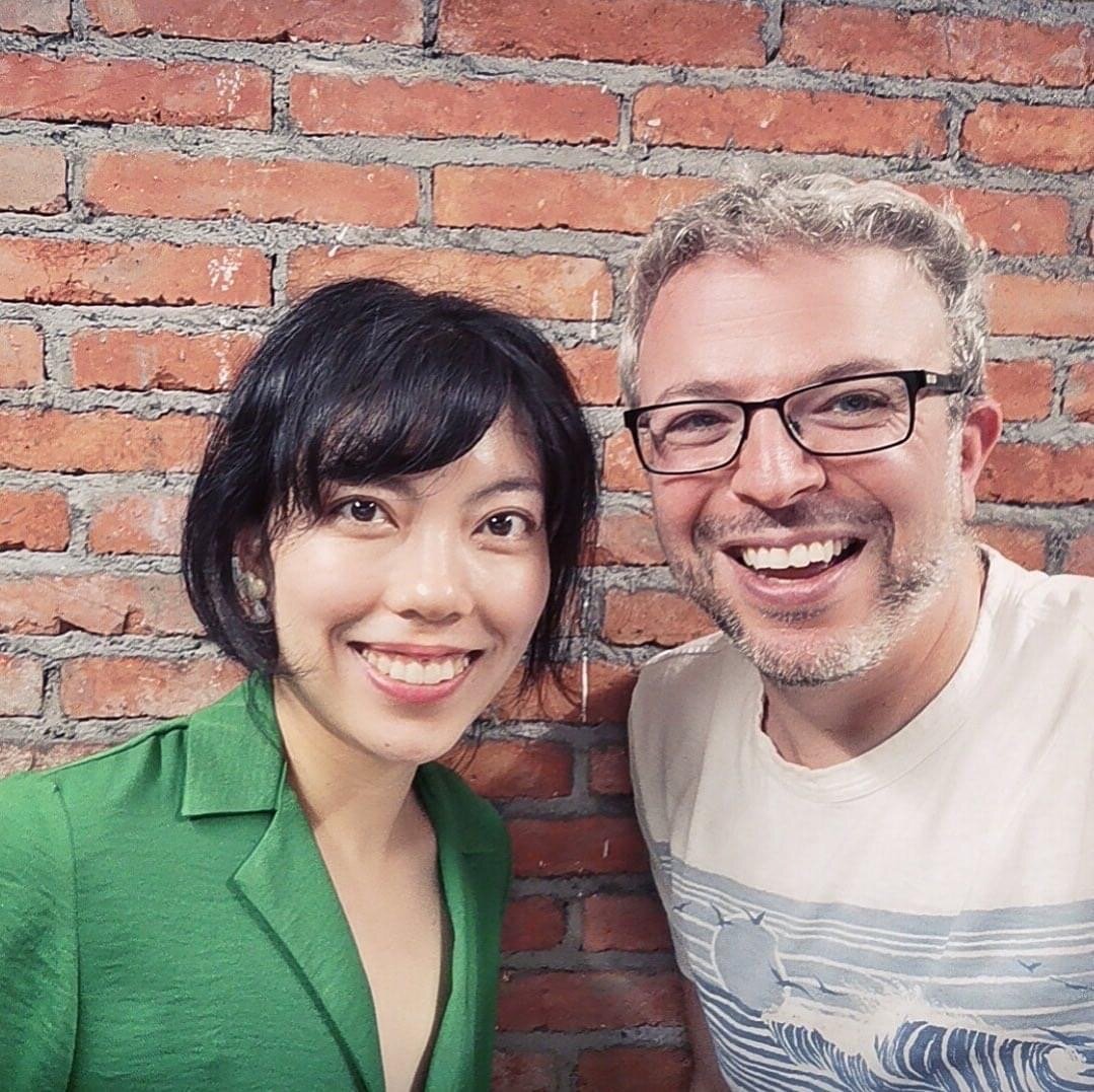 Sabrina Chen’s selfie with Oscar.