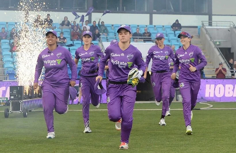 September Heroine Hit