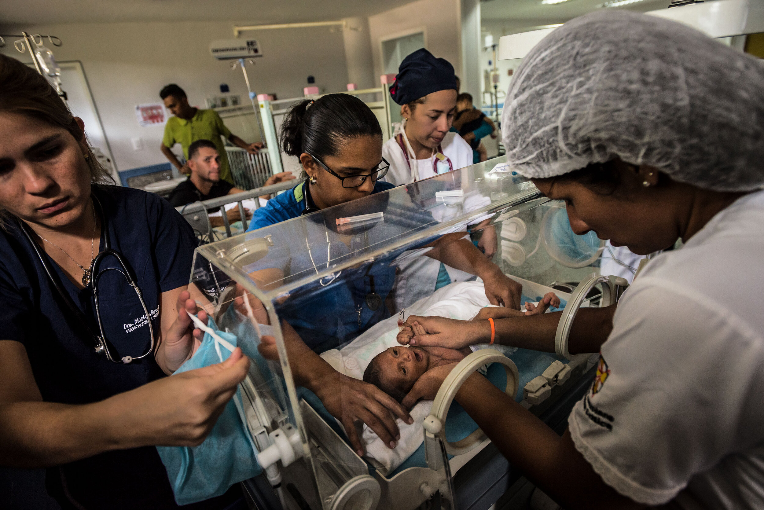  In August 2017, 18-day-old Esteban Granadillo, who weighs only 4 pounds, 10 ounces, is taken to the emergency room with severe malnutrition in Barquisimeto, Venezuela.  © Meridith Kohut  