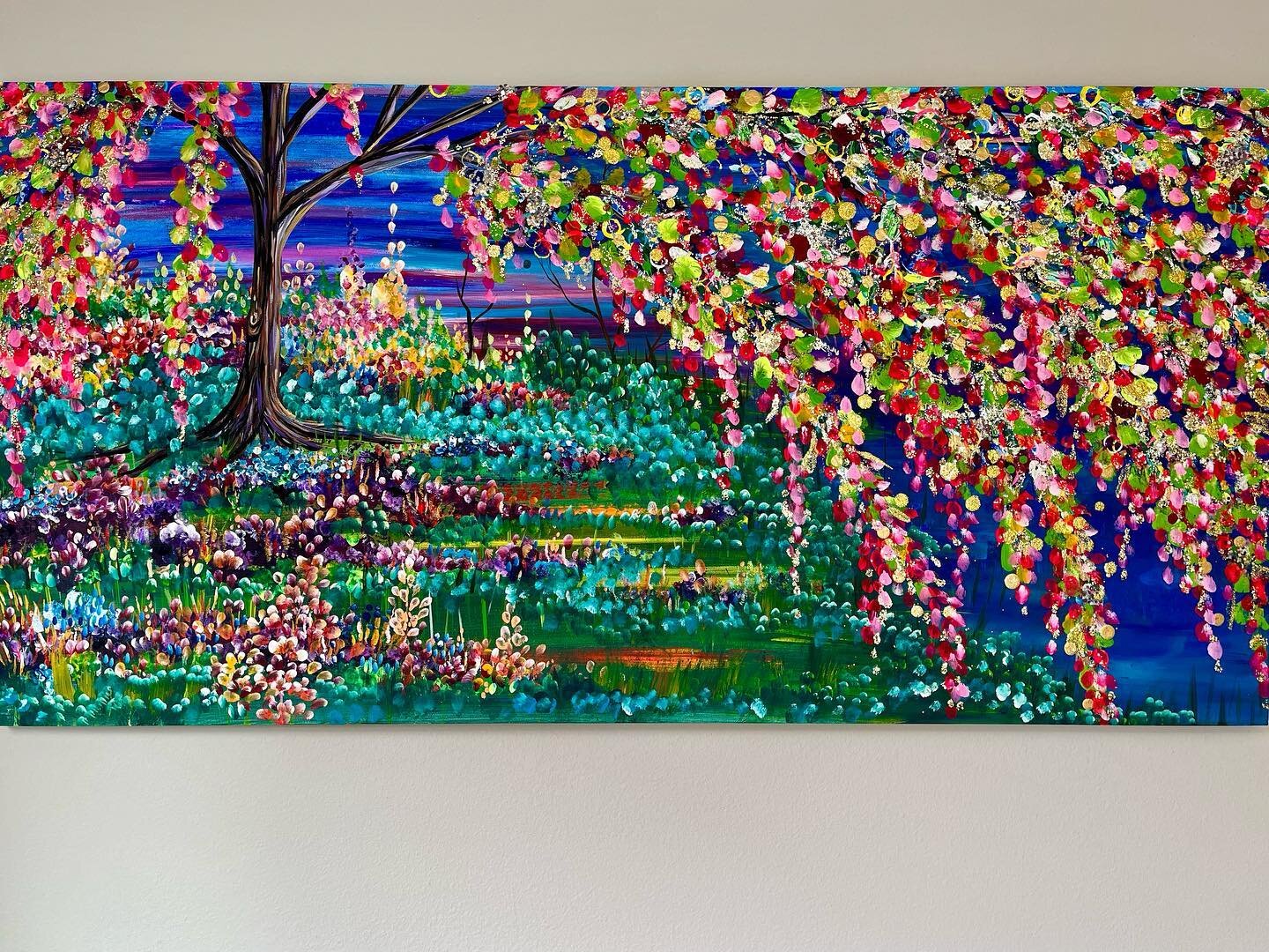 Large sparkly one for your spring refresh: 24&rdquo;x48&rdquo; hand painted whimsy on stretch canvas. Only $275. Shoot me a message. First come, first served.

🎨
🎨
🎨
#EichenPaint #art #supportlocalartist #paint #painting #acrylicpainting #artist #