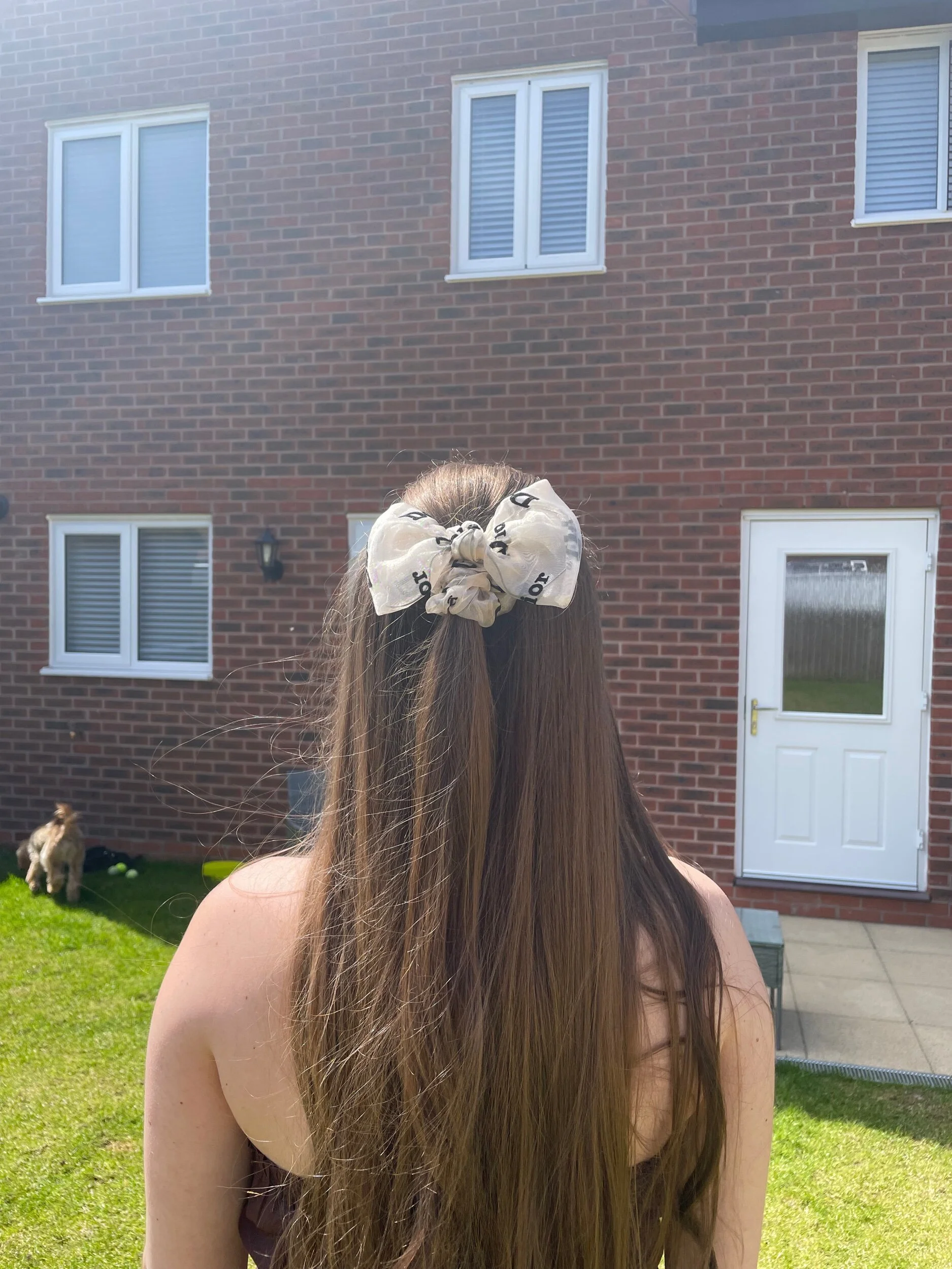 8EC36F77-5E81-410C-AF12-AF0F49E31283