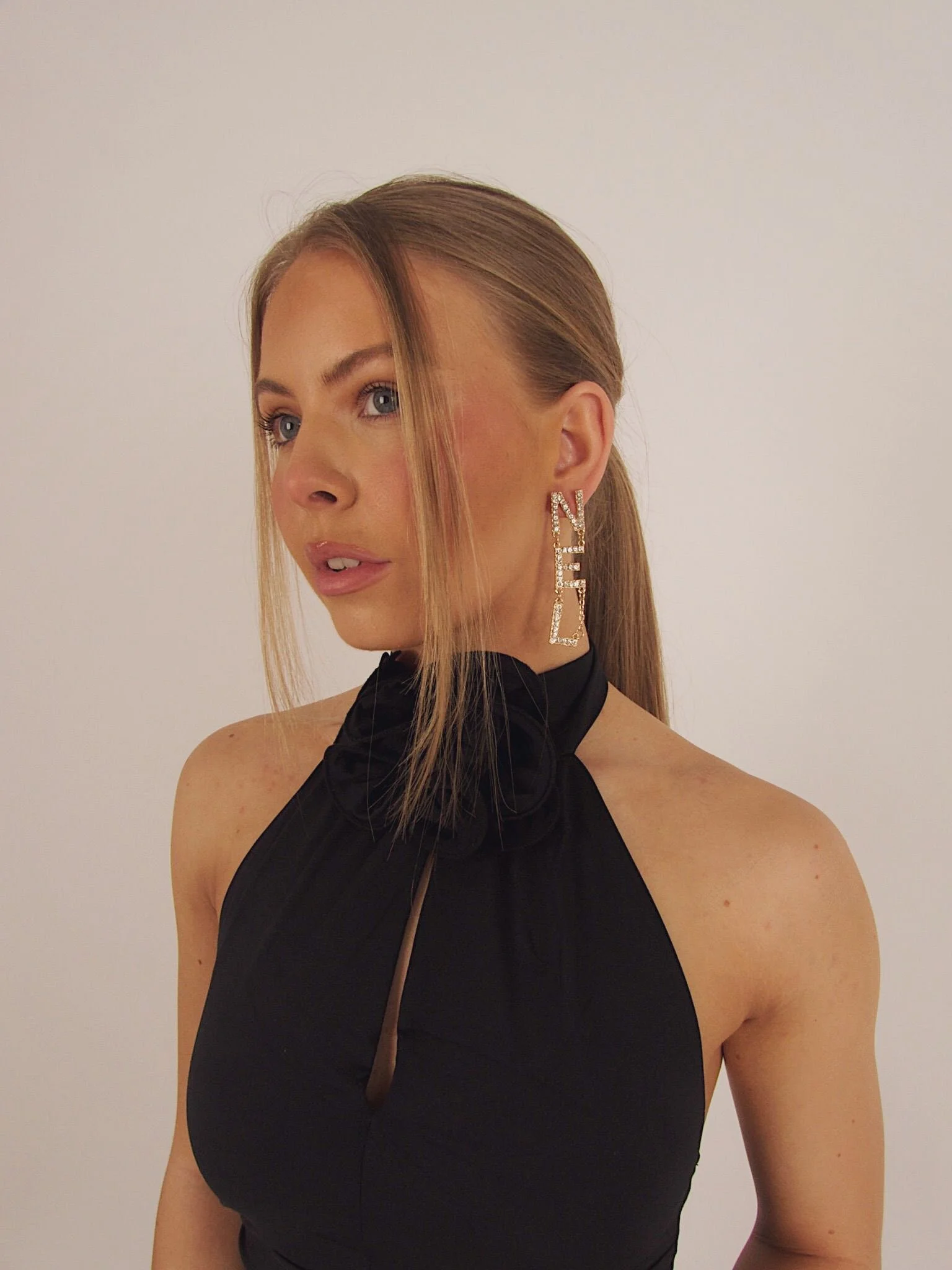 A5A668C8-88DF-41D6-AB63-9937CE8089A1