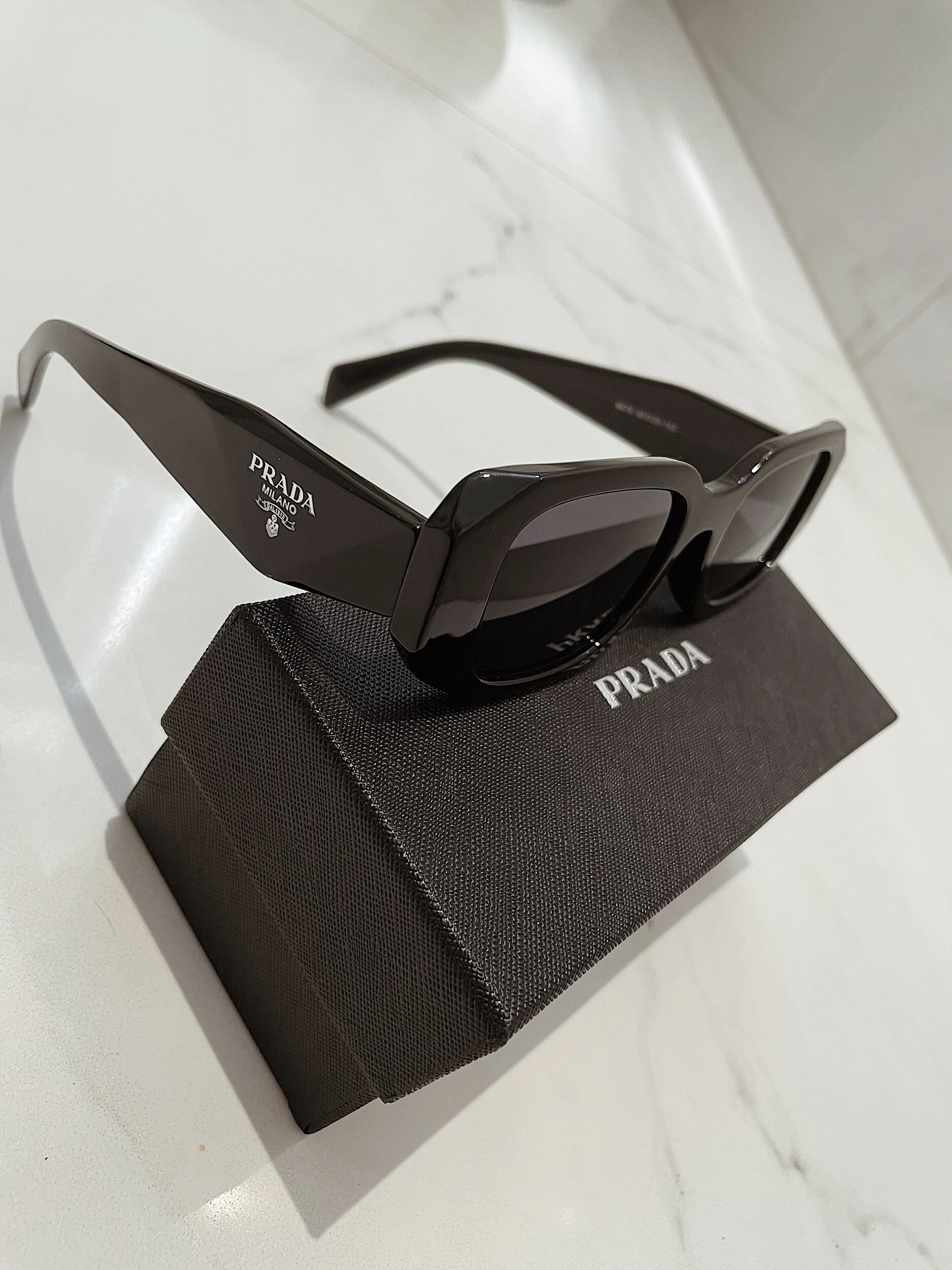 F27DC1A7-2F11-4884-BF39-59C49F24D423