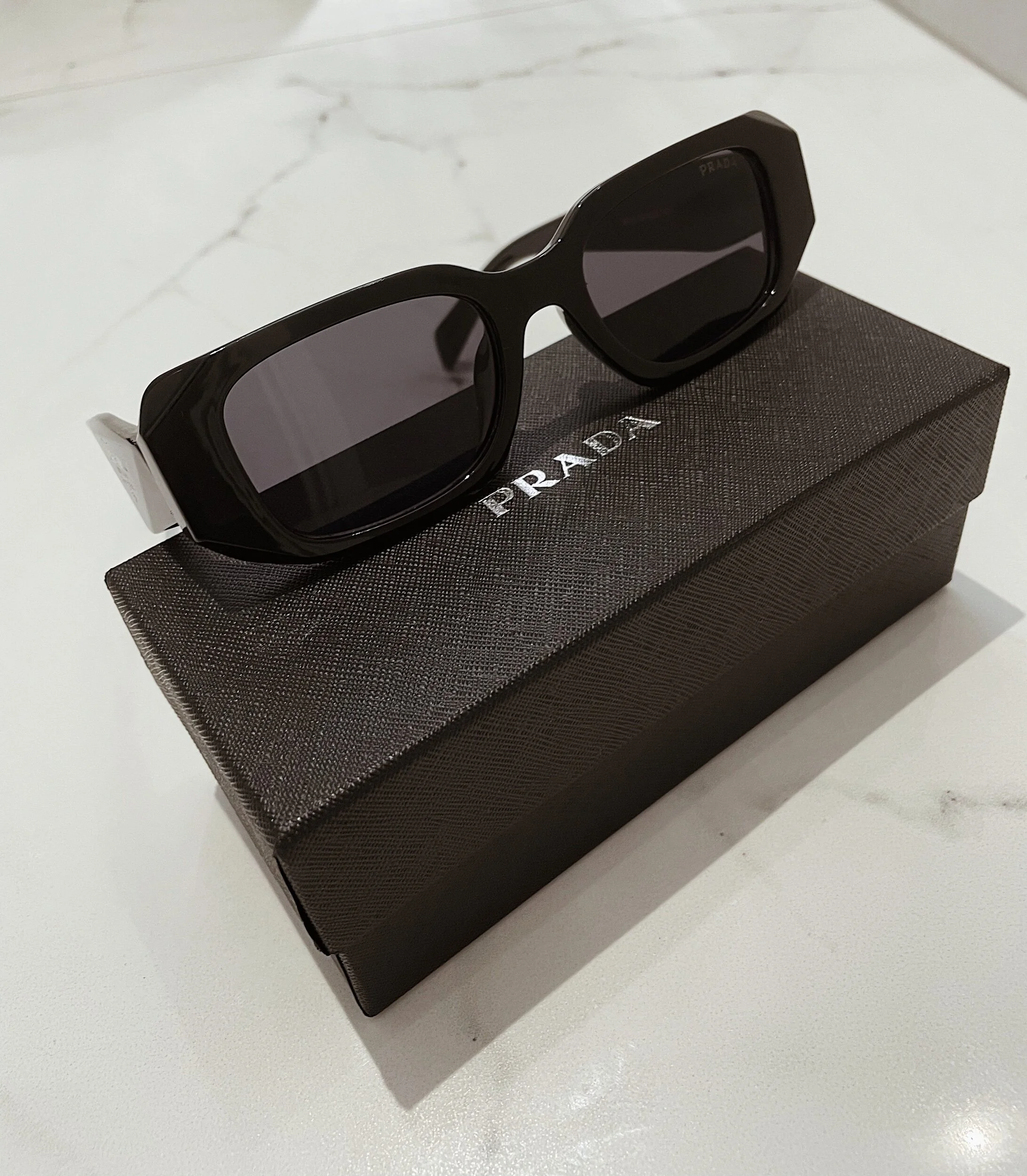 6351EEC1-DE9C-48B3-954F-29BFD193ADA6