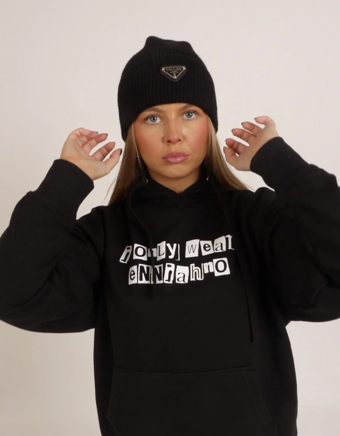 A1A3ED7B-B698-444E-BB47-7E58E7EA998D