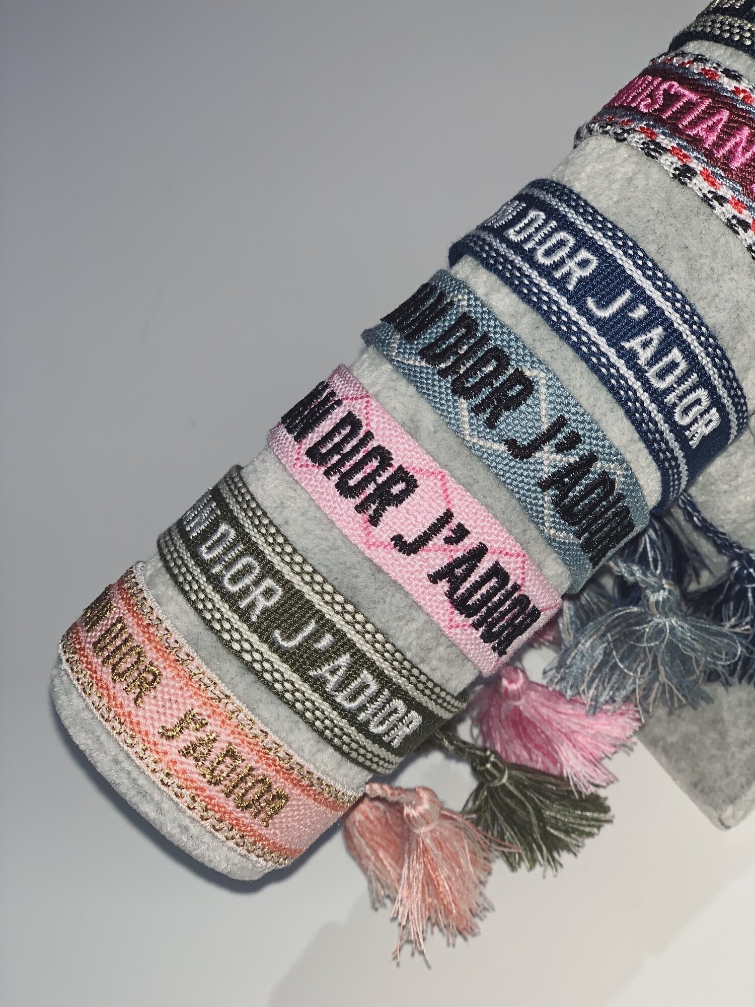 F79F3D3F-0484-4100-9715-44D71D151057