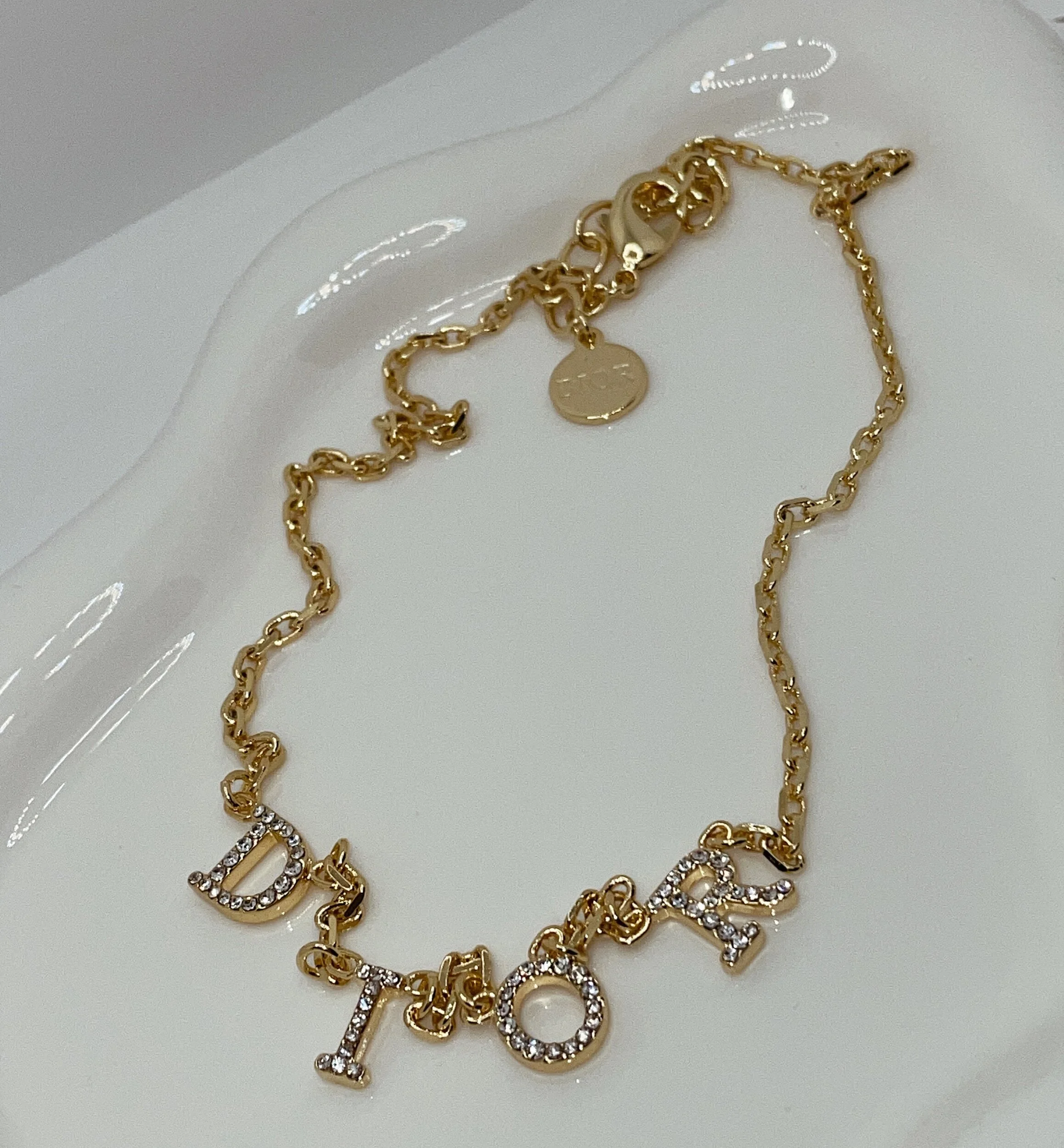 E5C257B3-131F-44FA-BB32-D7705A17683A