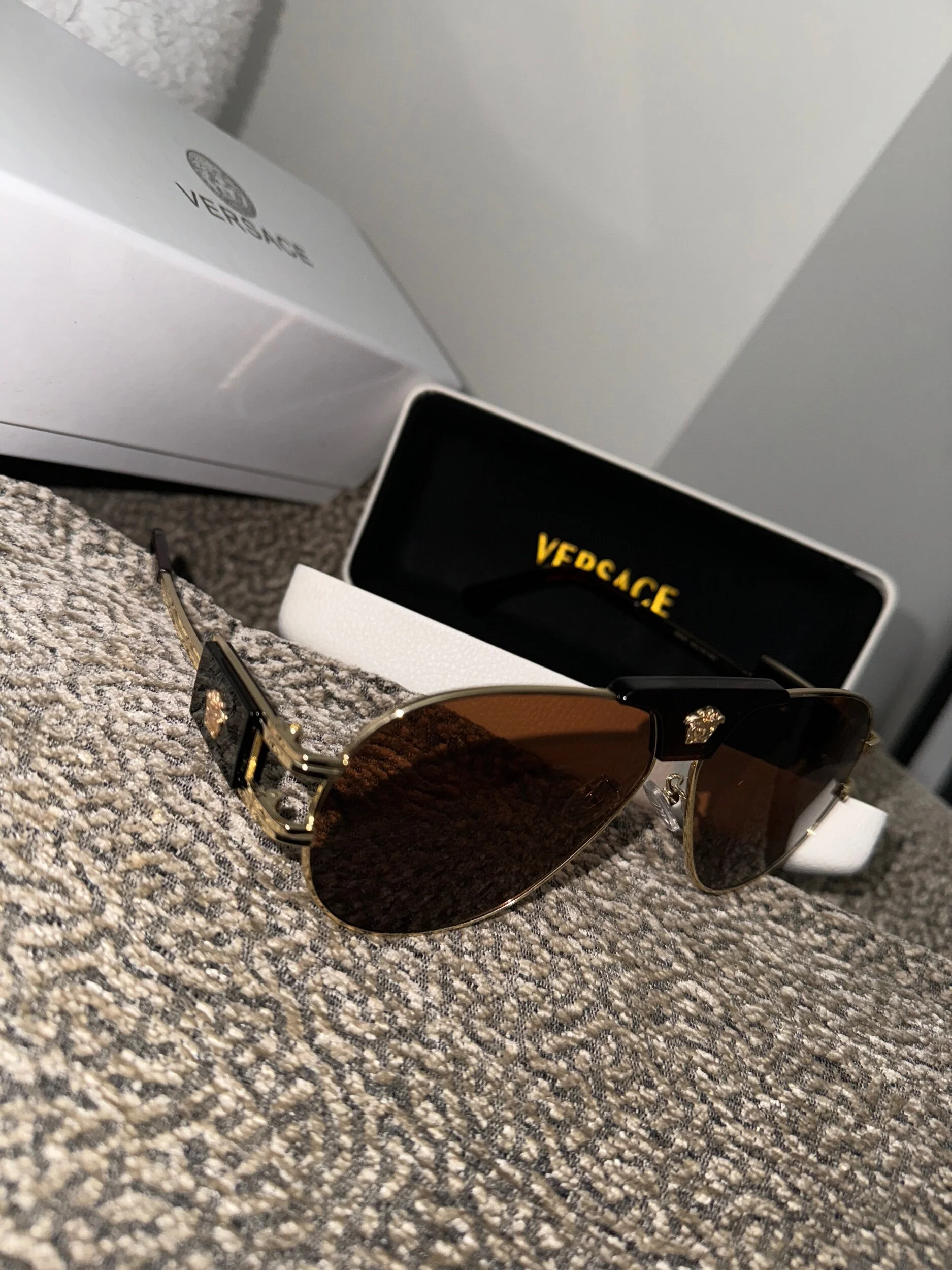 C4A04C3D-3A60-4E1A-BF67-FB459987C294