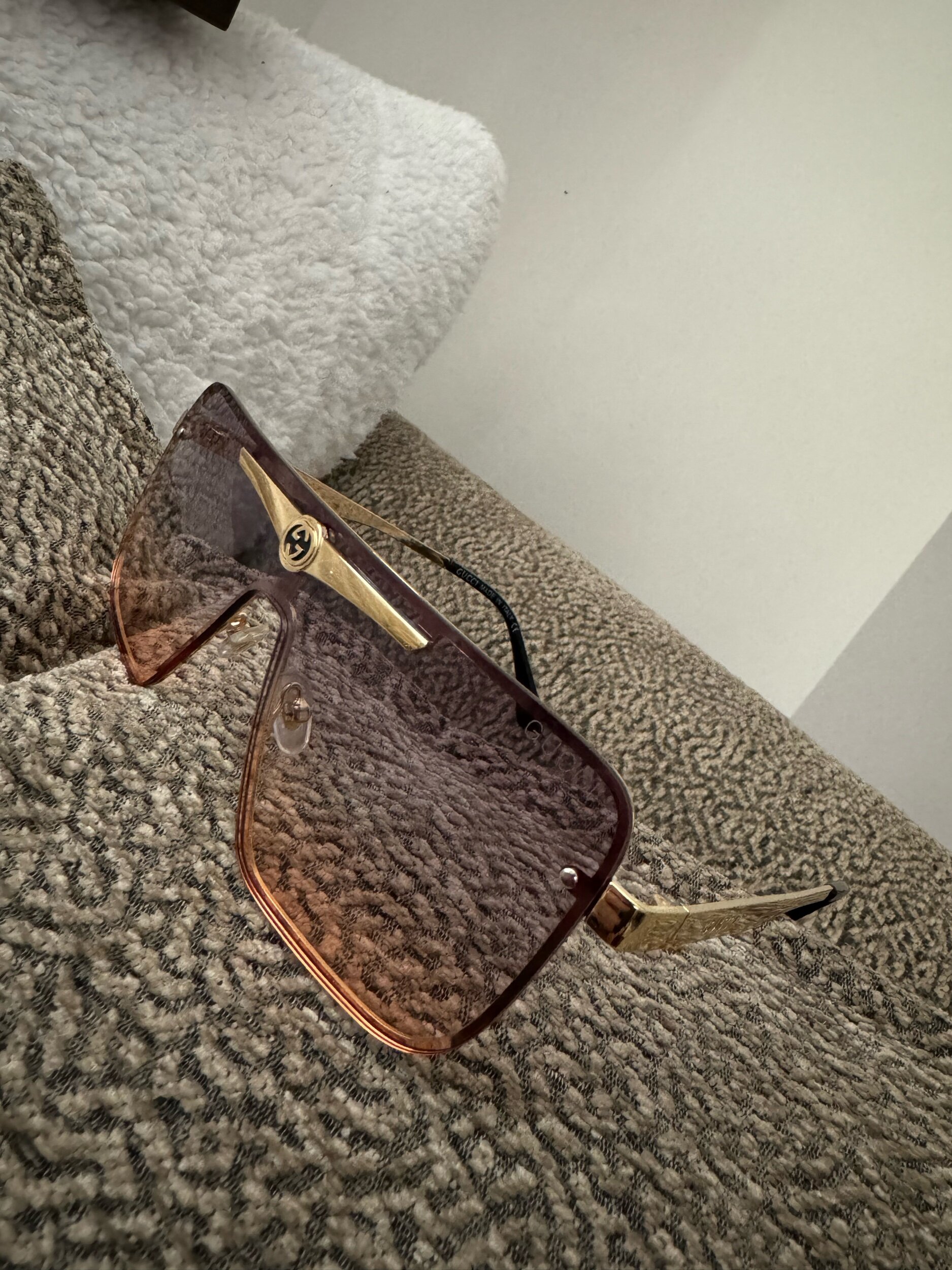 64759A46-A803-494A-8076-473C93A2CCB3