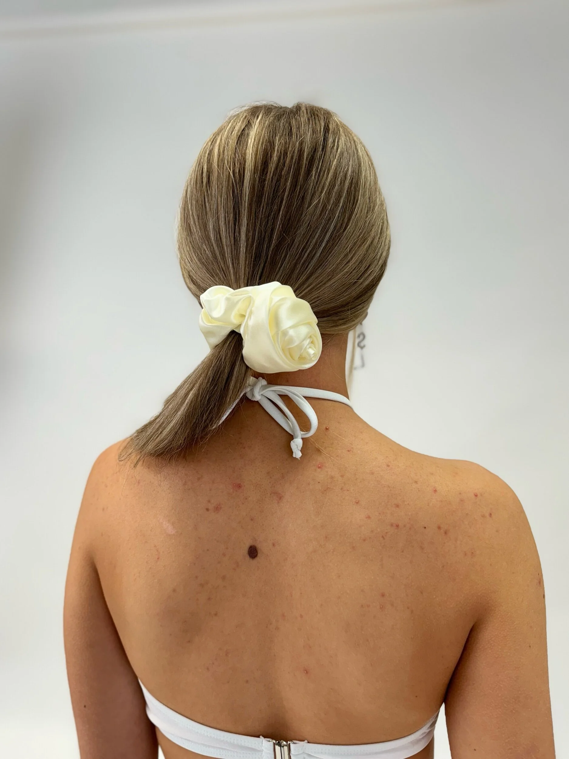 6BAC9639-066A-429D-A7C2-EC7550E52132