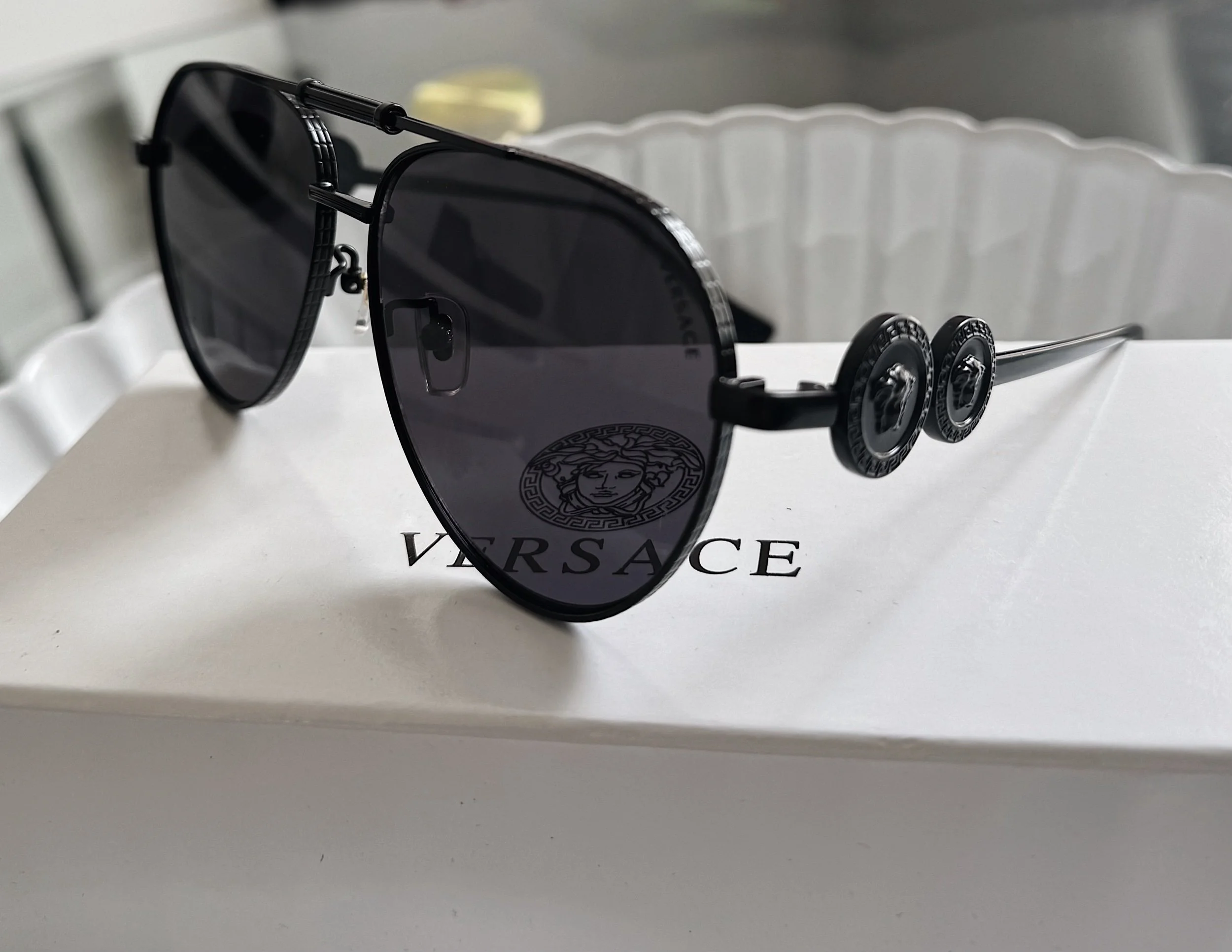 Black VV Aviator Sunglasses