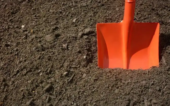 Major Differences Between Garden Soil And Potting Soil Vertical Gardening