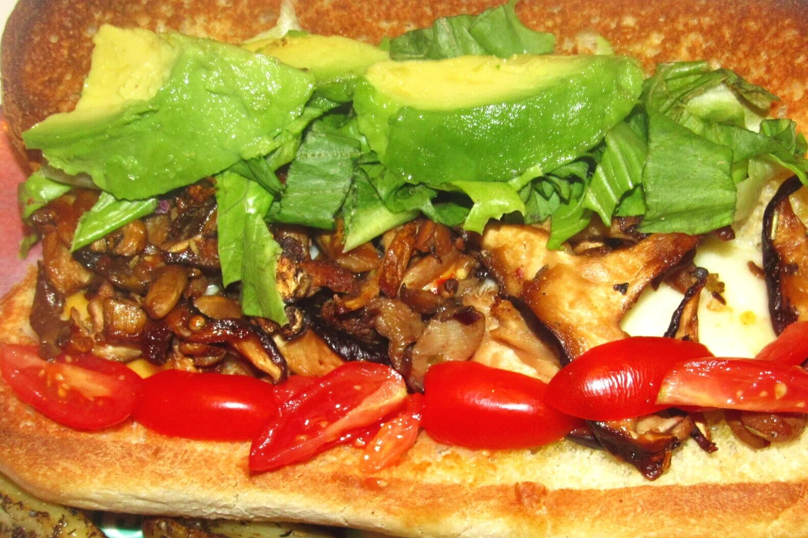 Mushroom Avocado Cheesesteak (Veg/Vegan)