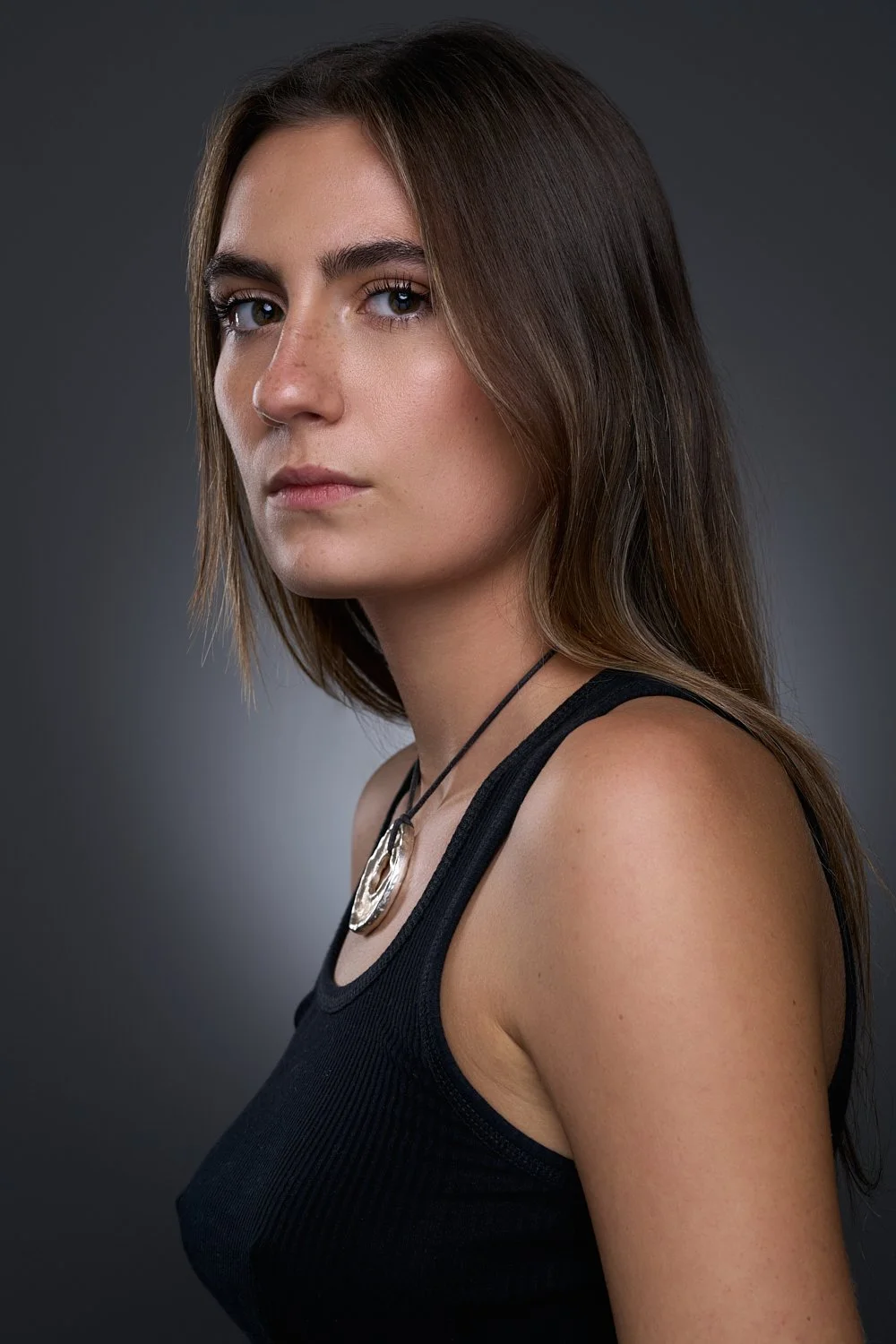 ANGELINA-IAMHEADSHOTS-LONDON-HEADSHOTS-PORTRAIT.jpg