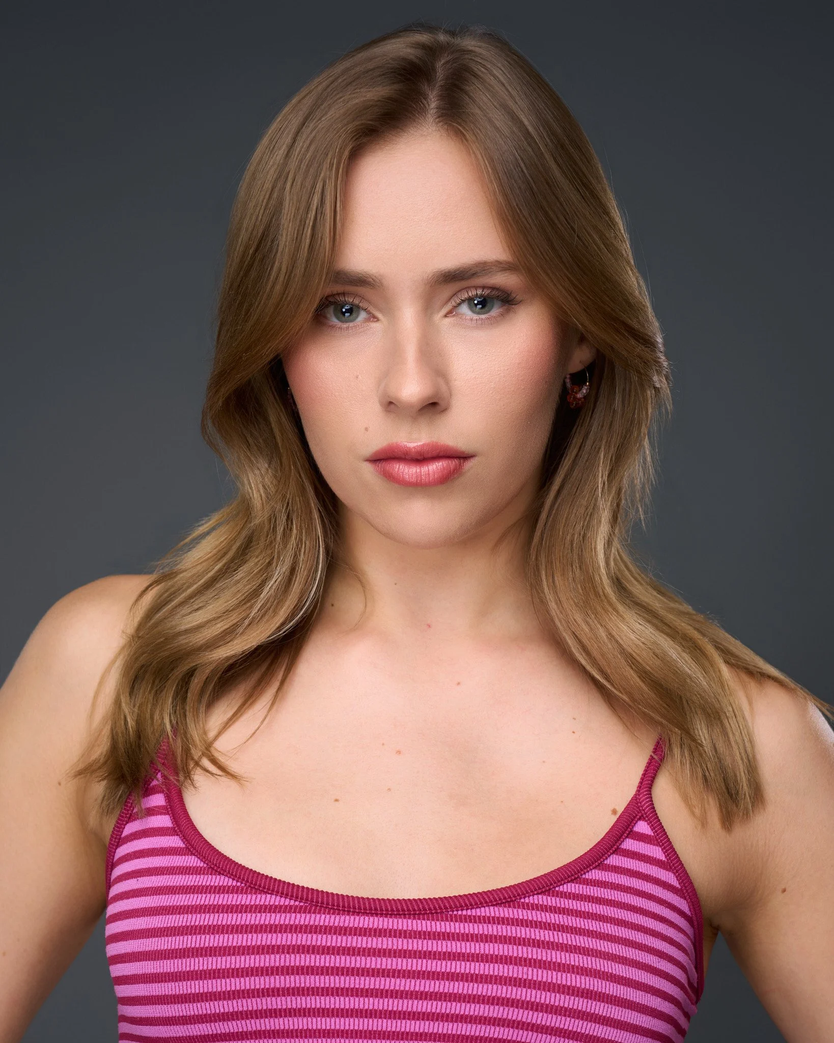 ALICE-ACTOR-HEADSHOT-LONDON.jpg