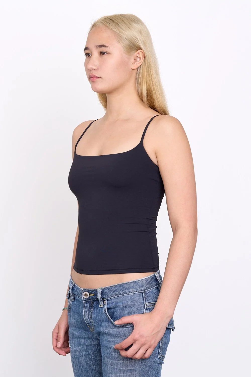 VIVAN-MODEL DIGITALS-POLAROIDS-LONDON-IAMHEADSHOTS.jpg