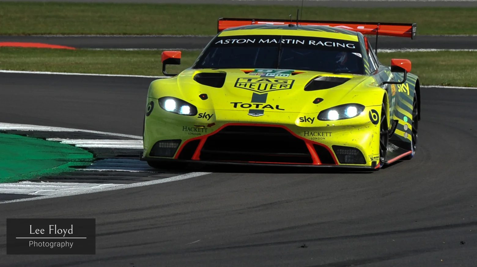 B3214_SilverstoneWEC_65-007.jpg