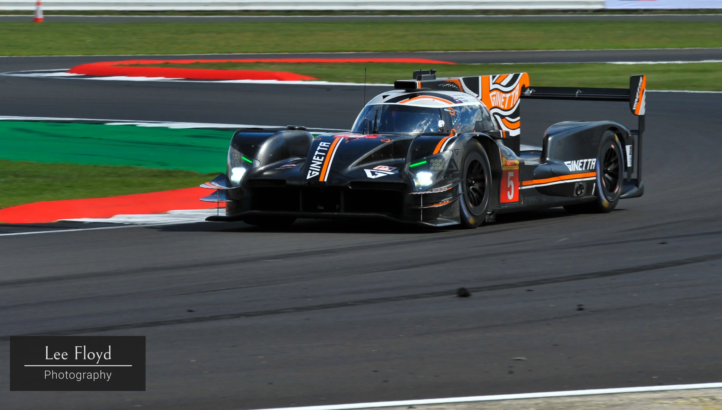 B3214_SilverstoneWEC_65-023.jpg