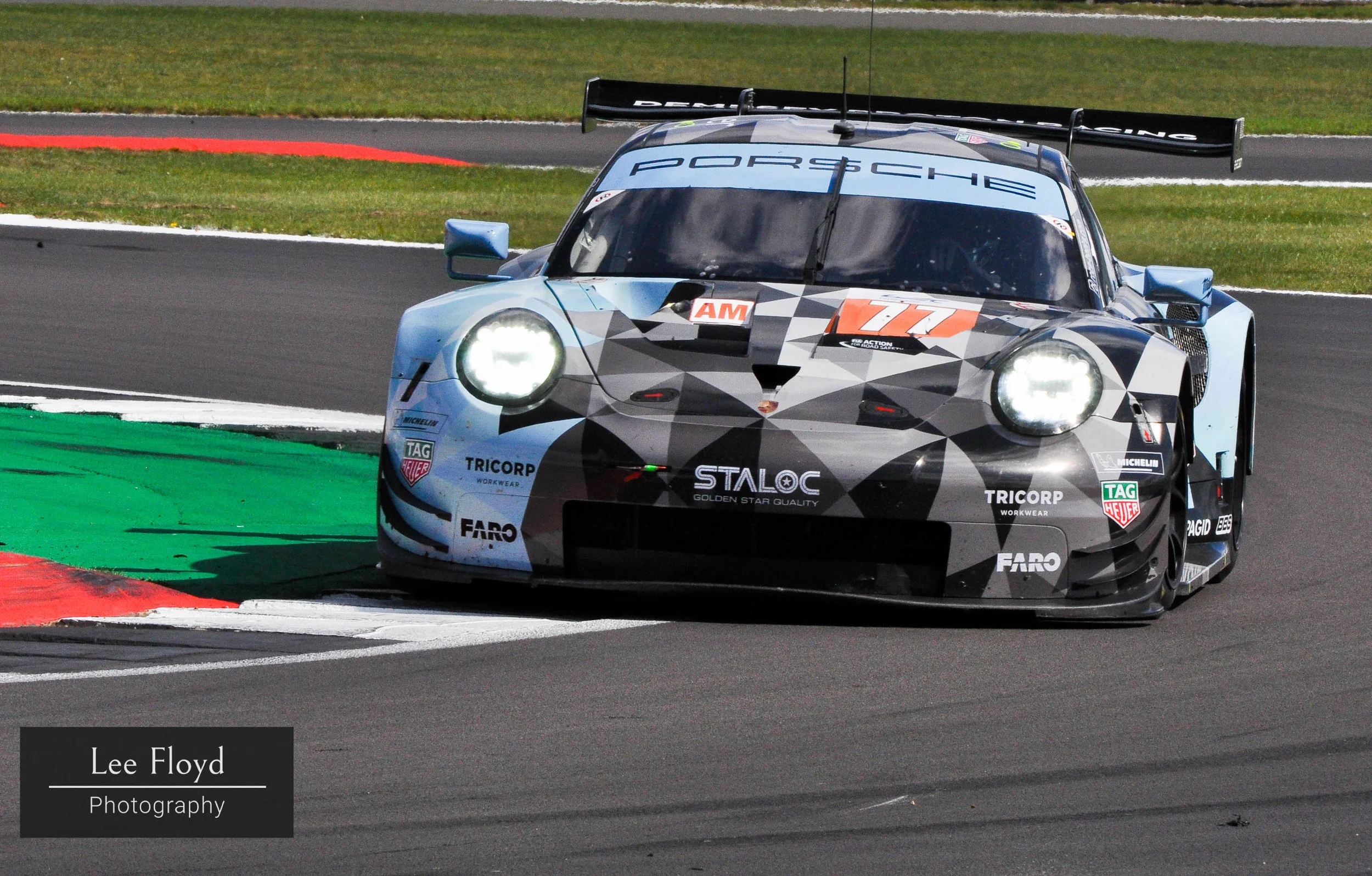 B3214_SilverstoneWEC_65-063.jpg