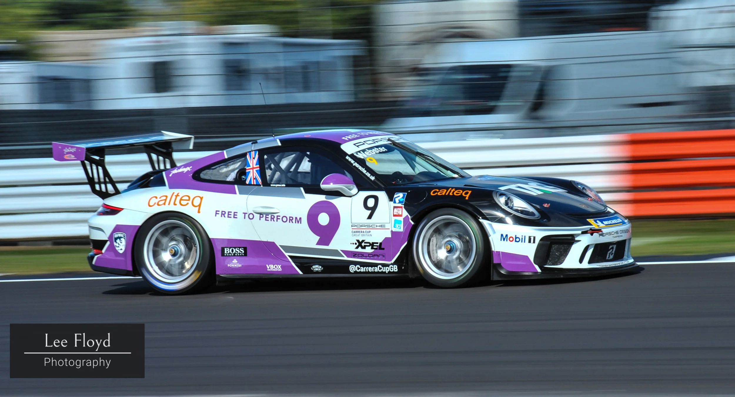 PorscheCarreraCupSilverstone-012.jpg