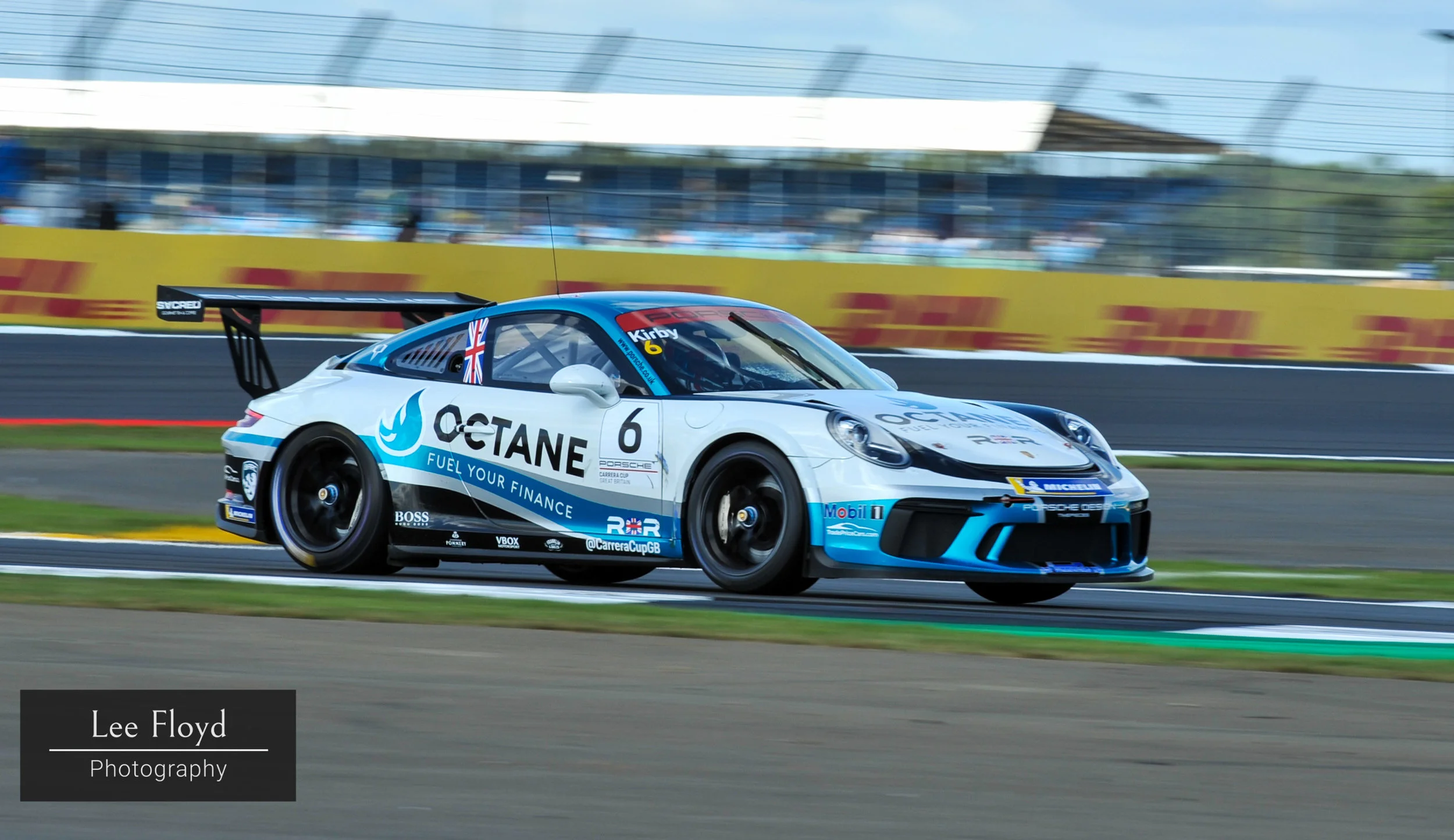 PorscheCarreraCupSilverstone-004.jpg