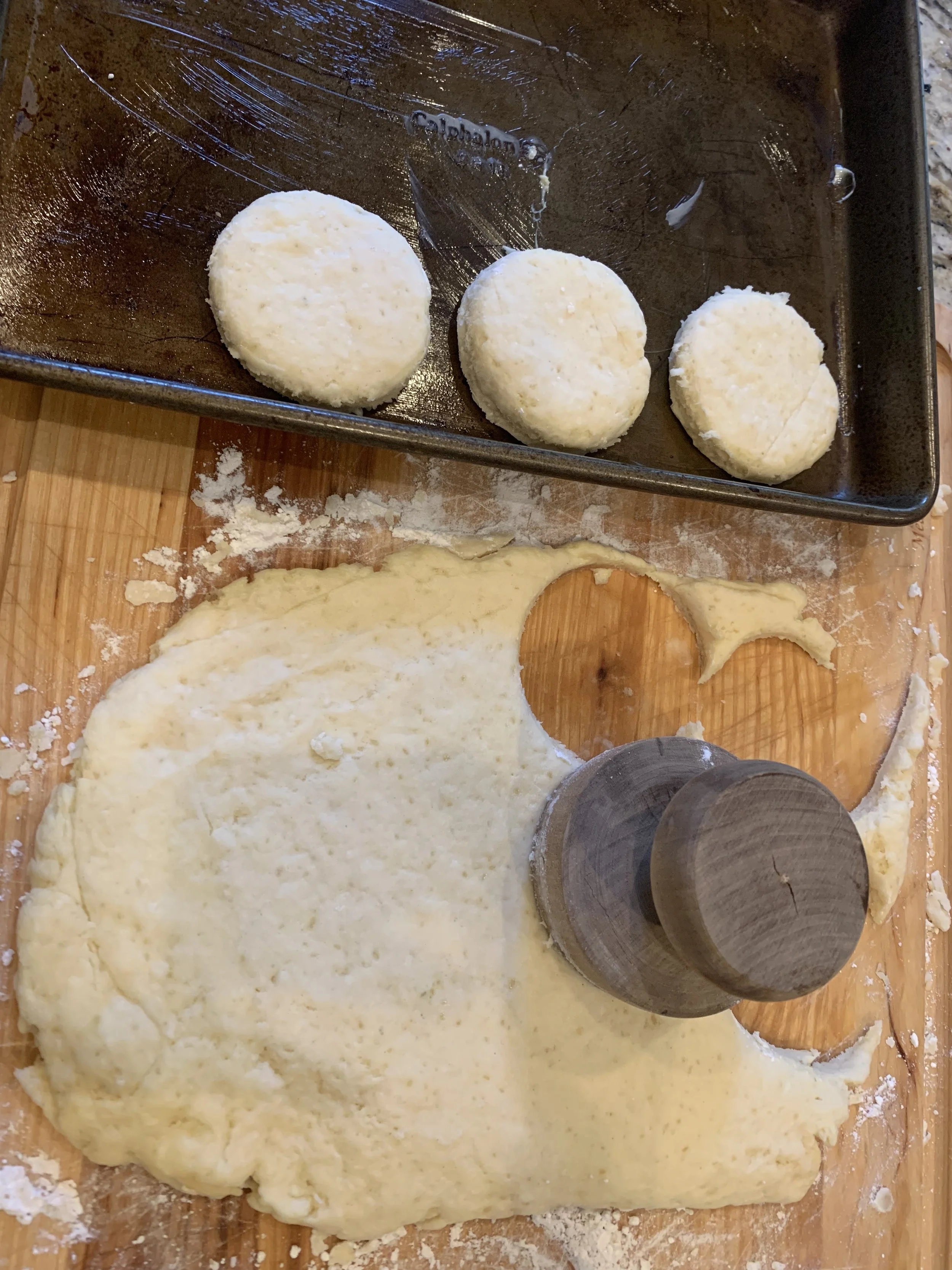 The Best Homemade Biscuits with only 6 ingredients