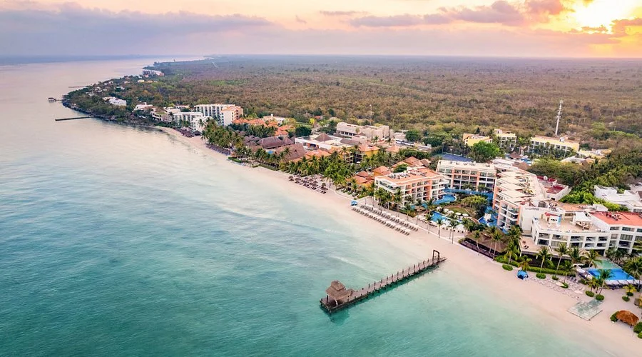 secretsr-aura-cozumel.jpg