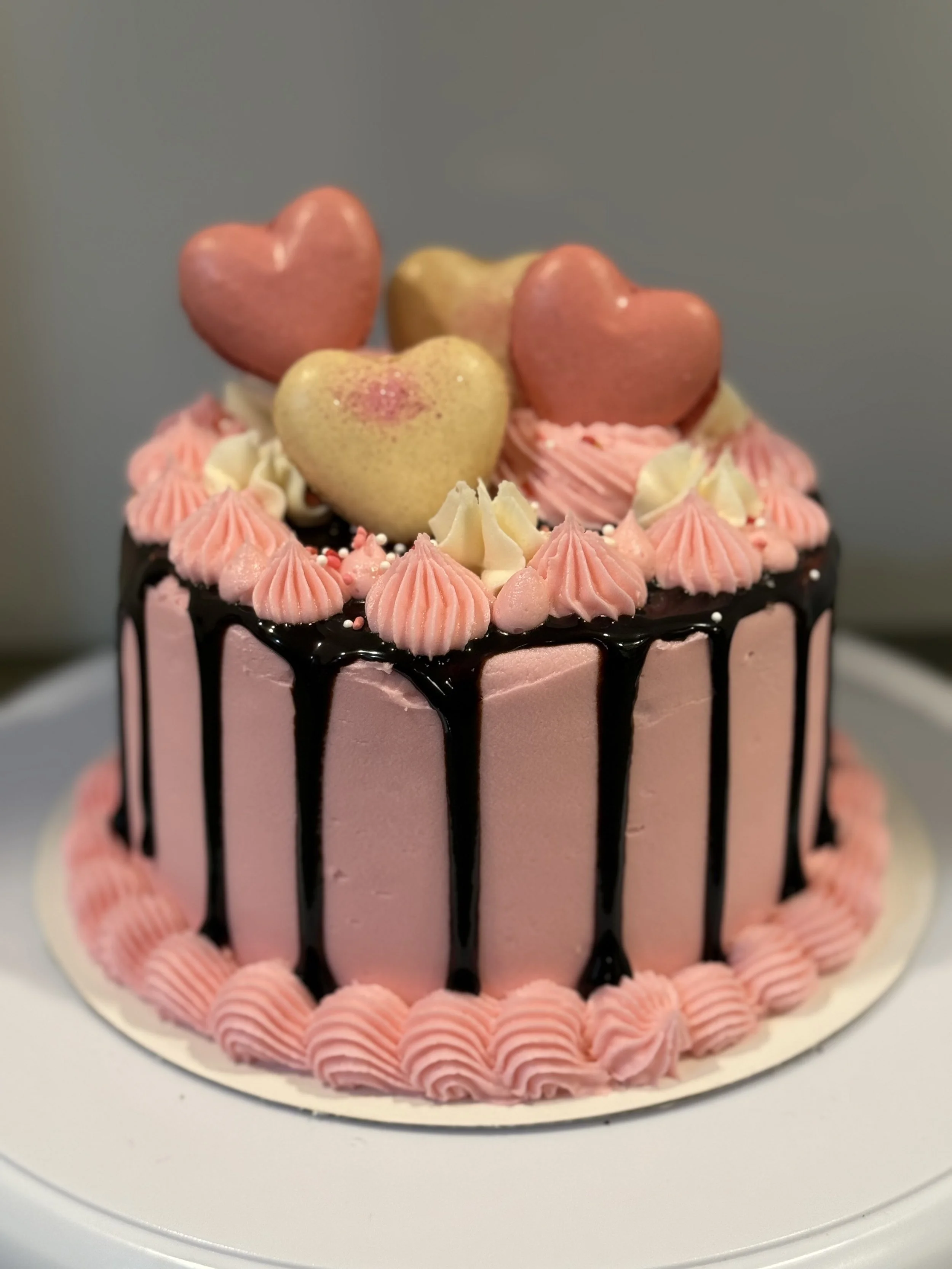 CAKE DECORATING CLASS (VALENTINE'S DAY THEME)