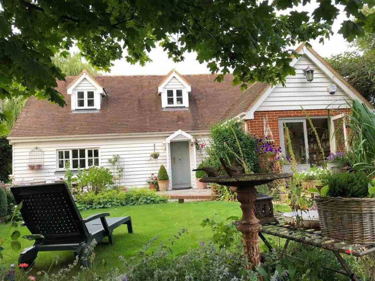 The Country Cottage.jpg
