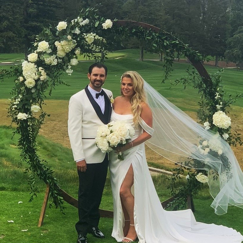 Portfolio Day!

I typically feature a photographer's images, but today, I am showing images that I took. 

The bridal bouquet was an all-white peony bouquet. It was huge and exactly what the bride wanted! It came out better than we all expected! I cr