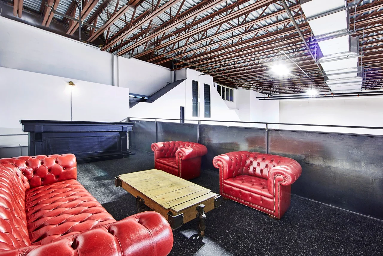 IndustriaNYC_StudioOneRental_img4.jpg