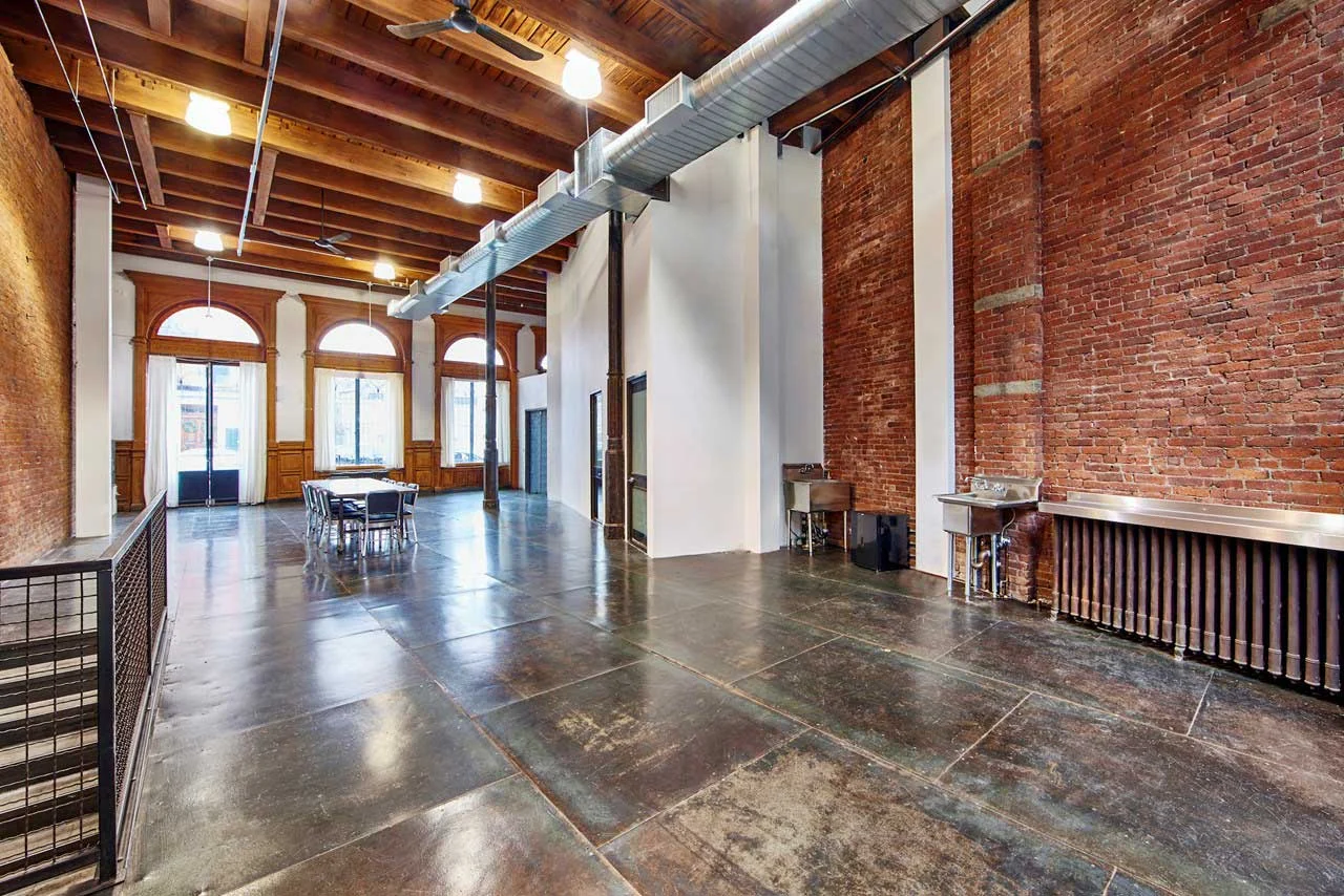 IndustriaNYC-GrandStreetStudioRental-Williamsburg-img3.jpg