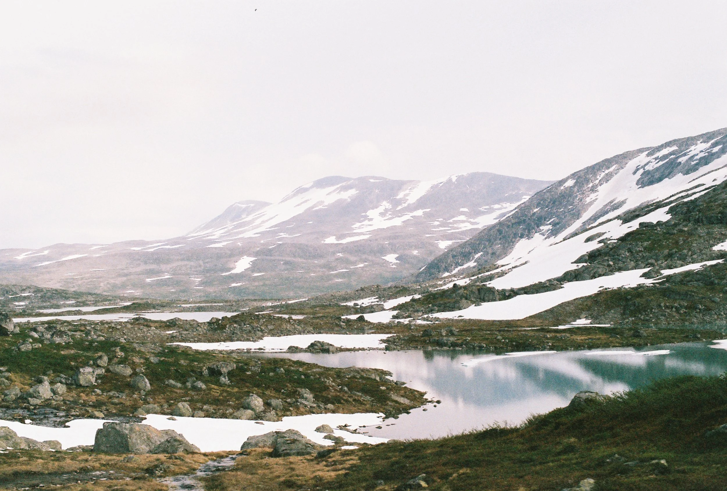 R1-06932-010A.JPG