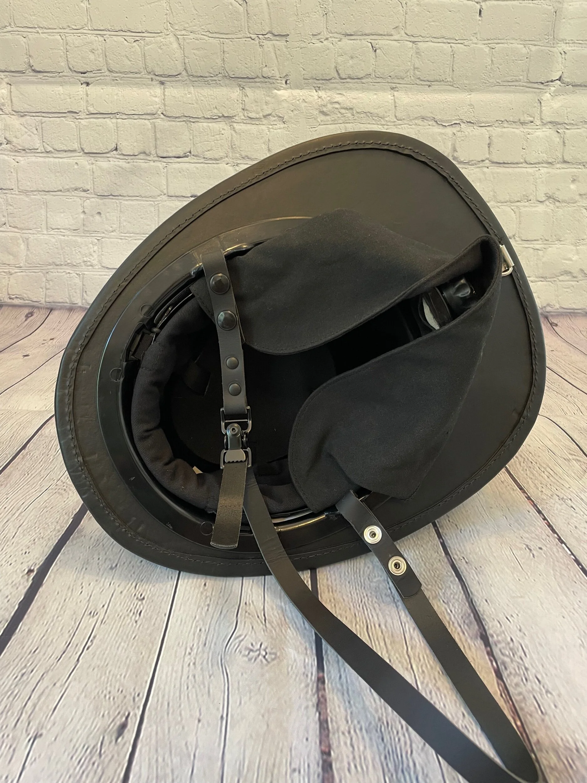 701C419F-4EAF-46C8-A972-5435B55C50BE