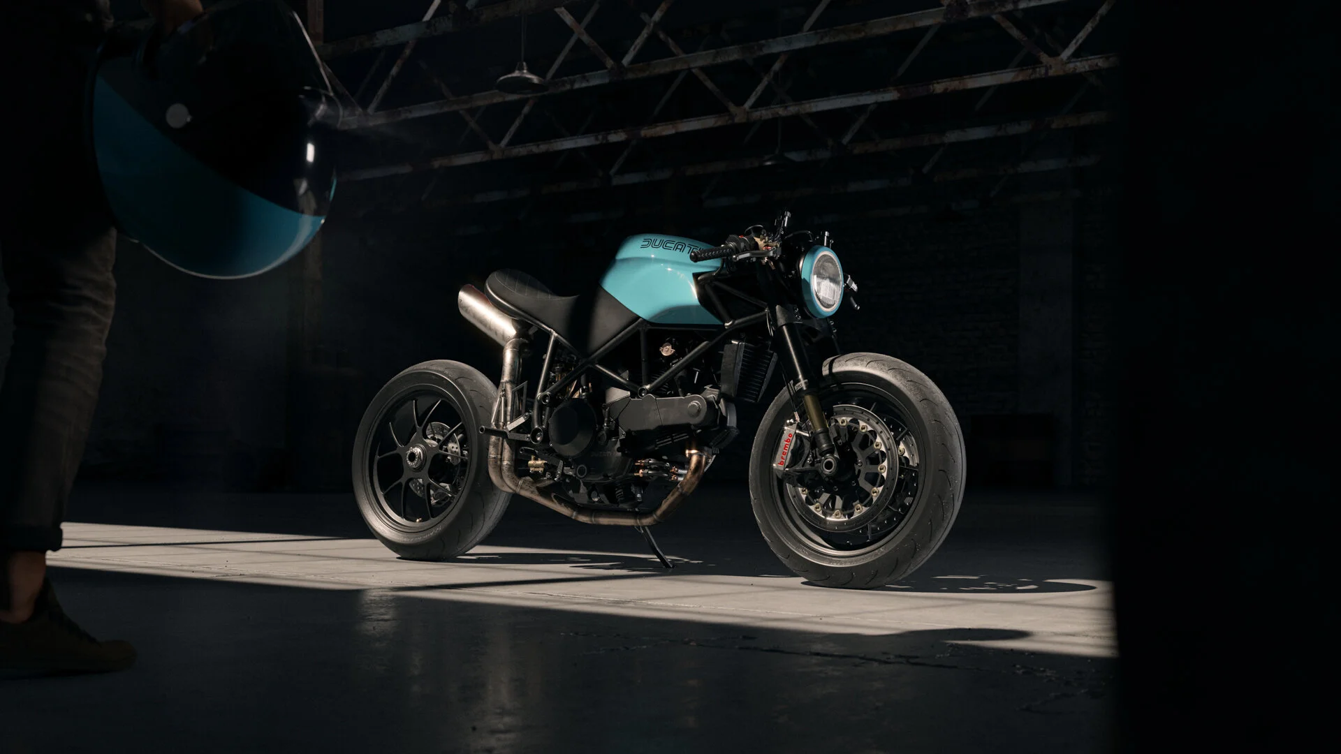 Ducati_Custom_Shot_001.jpg